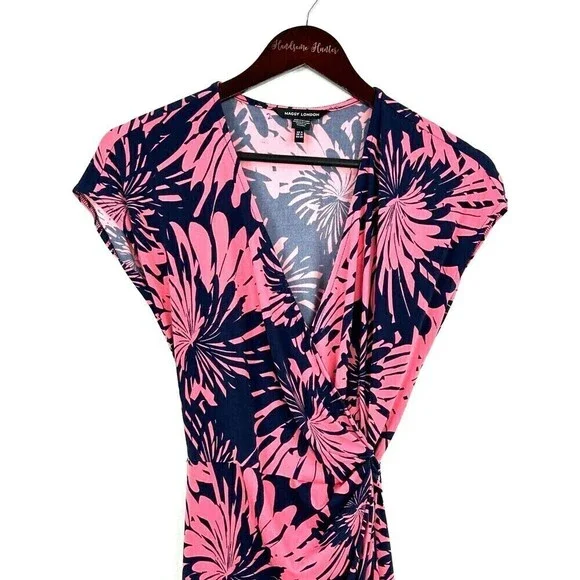 Maggy London Womens Sz 8 Pink And Blue Tropical Floral Cap Sleeve Wrap Dress N4 - Picture 6 of 12